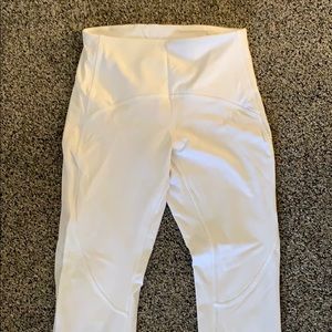white Lululemon Leggings NEVER WORN
